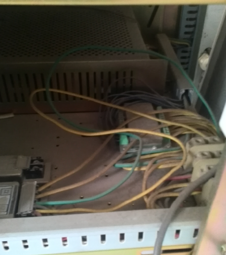 消防主機內(nèi)部